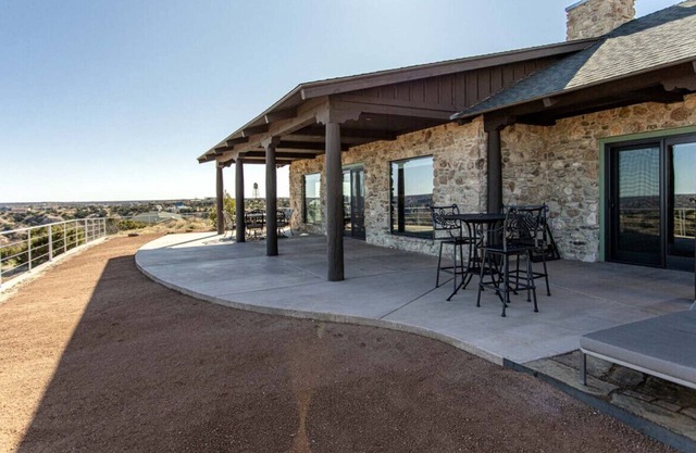 Leuchtturm bei Doves Rest Cabins am Westrand