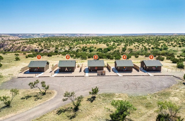 Doves Rest Cabins - Phantom Cabin on the North Rim of Palo Duro Canyon