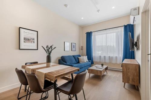 Downtown 2BR Suite