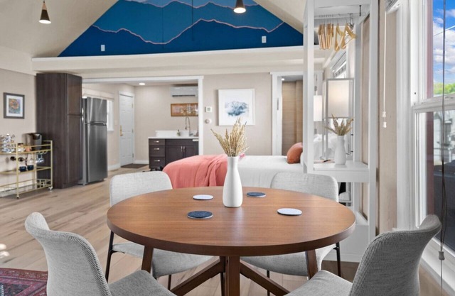 Downtown* 30 min. to Skiing* Walk to Dining, Shopping, Parks, Museums, and more!