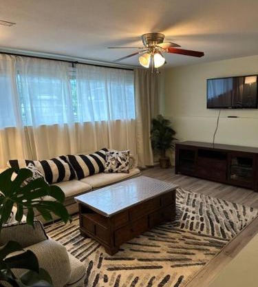 Downtown Alpine Suite