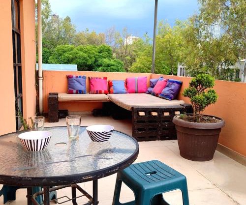Downtown apartmen with private terrace