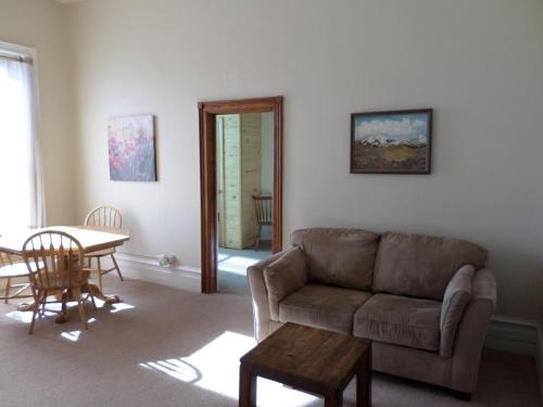 Downtown Apartment Del Norte Colorado Apartment B