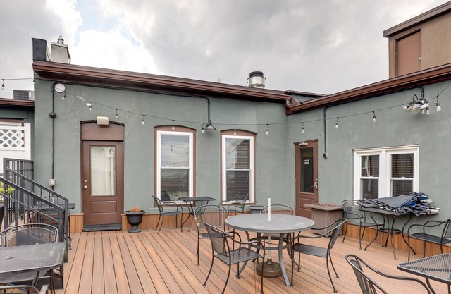 Downtown Auburn Vacation Rental: Central Location!