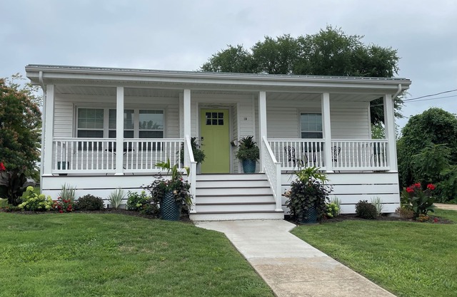 Downtown Boho Bungalow