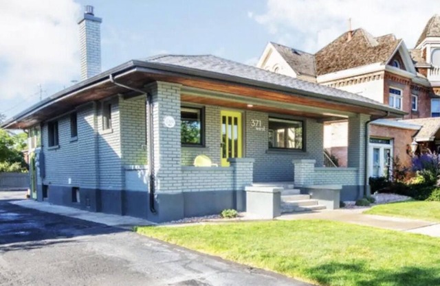 Downtown Bungalow