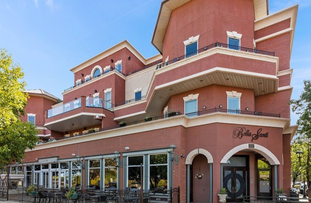 Downtown Condo off Pueblo's Historic River Walk.