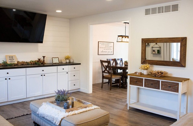 Downtown Eagle Farmhouse/Spa