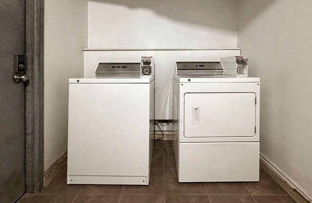 Downtown Hideaway | Peaceful & Trendy 1BR