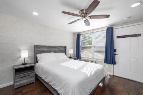 Downtown Kimmswick Room~Renovated~Prime Location