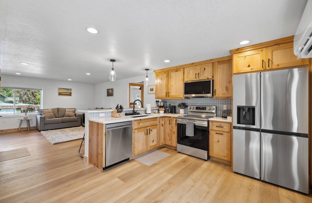 New! Brand new Downtown Loft 203 - Lake views, half block from lake, restaurants, and shopping