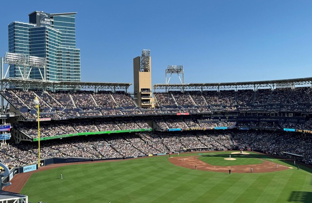 Downtown Luxury Condo, Petco Ballpark, Gaslamp, Convention Center, Amazing Views
