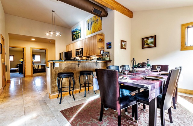 Downtown Luxury Loft Condo am River Walk im Herzen von Estes