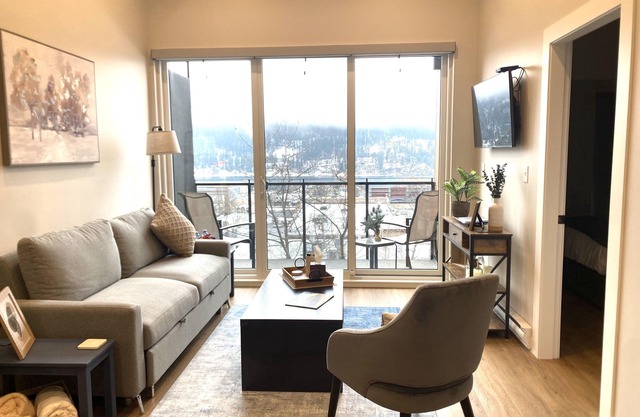 Downtown Mountain Getaway