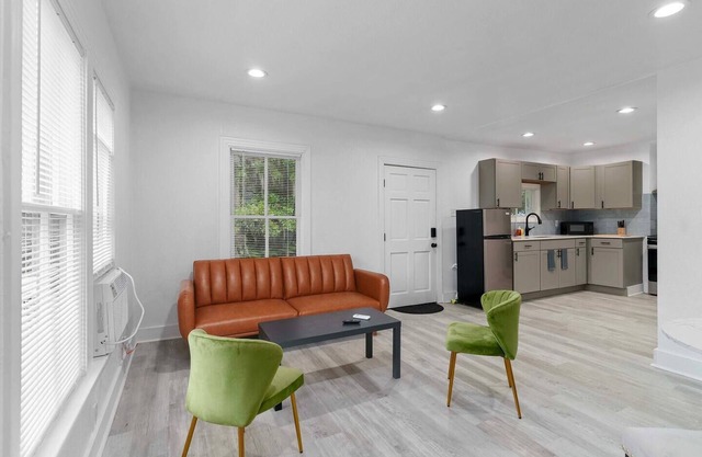 Serene 1BR Hideaway WiFi & Cozy Vibes