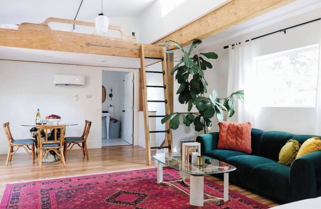 Downtown Penthouse Loft | Panther Lounge