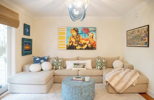 Downtown Sanctuary - the perfect location in Ocean Springs!