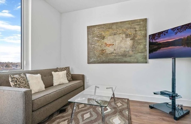 Downtown Studio BR | near MetroNorth Station