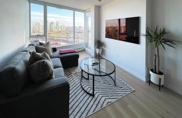 Downtown Vancouver with False Creek View, across from Rogers Arena & BC Place