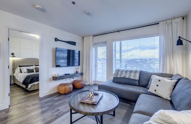 ★ Downtown Whitehorse Eigentumswohnung | The Northern Lux ★