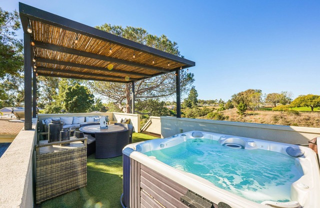 Stilvolles 4BR HAUS im ❤️ von San Diego + A / C Spa Trampolin