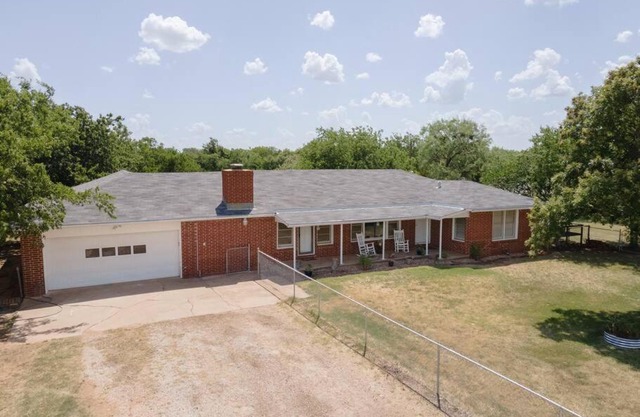Dream Acres Farm - 3 Bedrooms Kings/Queen/ Near Base