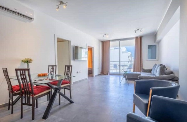 ☀⛱Dream Apt Modern & Spacious, Ideal for Long Stays!