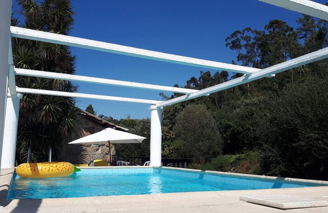 Dream corner by waterfalls, 20 min to Porto - Suite1