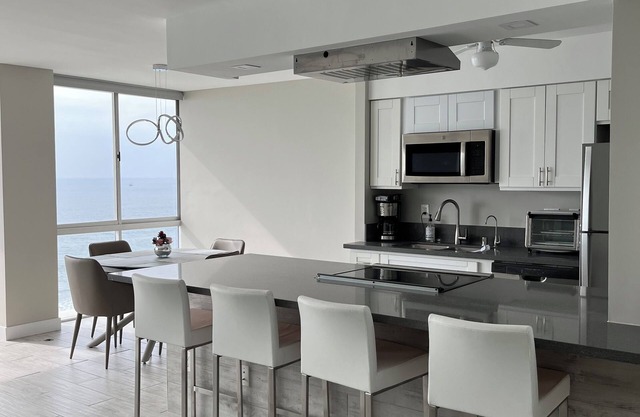 Dream Luxury Condo with Ocean Front View. Fully remodeled, brand new!!