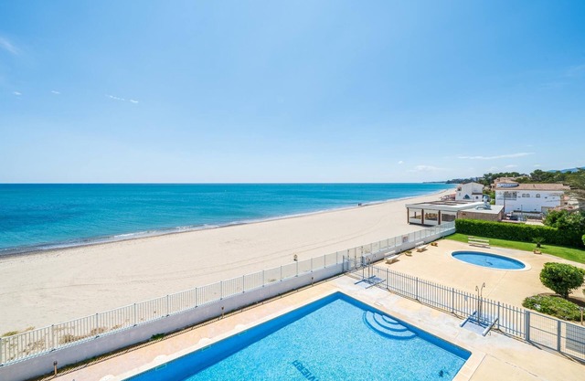 Dream vacation on the Mediterranean beach