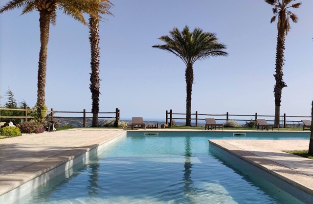 Dream villa surrounded by nature - Alaya