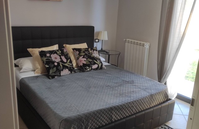 Dreams House Paola- luxury suite near airport