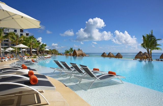 Dreams Natura Resort & Spa - All Inclusive