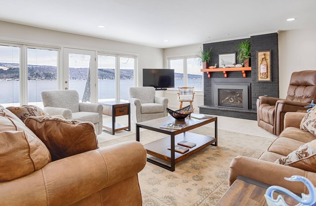 Dreamways: "Memorable Views + Pet Friendly!"
