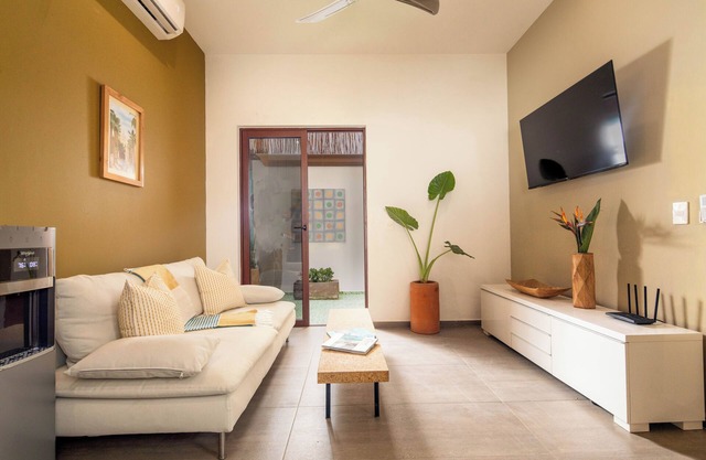 Dreamy Condo in Centro Histórico + Unlimited Pool Club Access!