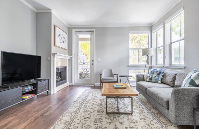 Dreamy San Mateo 2BR w/ W/D, Pool, Gym, Parking, near 101, by Blueground