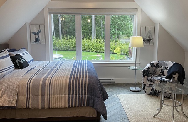 Driftwood Studio Loft#Oceanfront Park Area#Quiet!