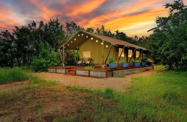 Dripping Springs Homestead - Safari Tent + Recreational Pavilion