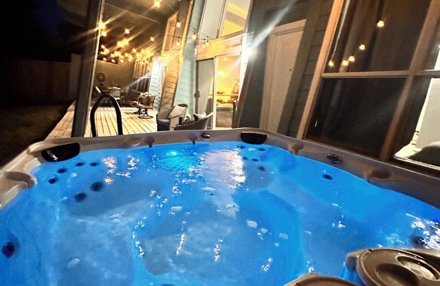 Dripping Springs Escape - Hot Tub - Fire Pit - Pet Friendly New Listing