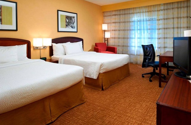 Drop by Santa's Village! 4 Units w/ Free Parking, Swimming Pool, Pet-Friendly!