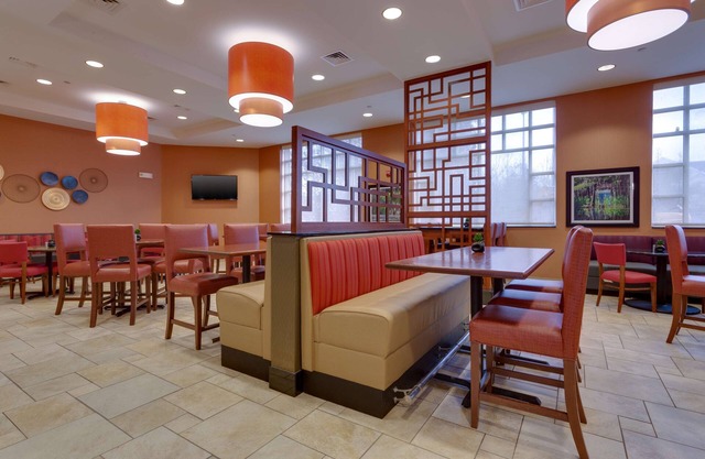 Drury Inn & Suites Baton Rouge