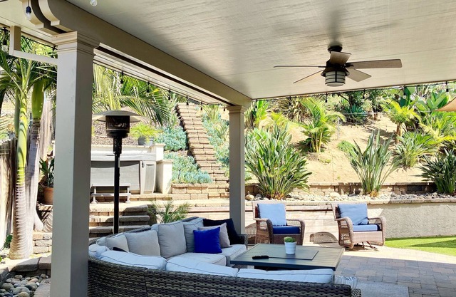 Spacious 4-bedroom home with hot tub