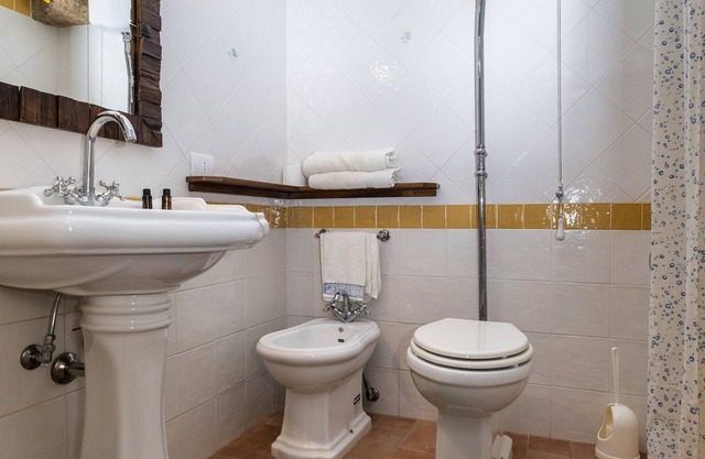 Duchy. Independent studio apartment with kitchenette