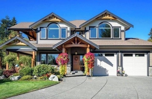 Duck Pond Oasis with Hot Tub & Gym! (Pet-Friendly!)