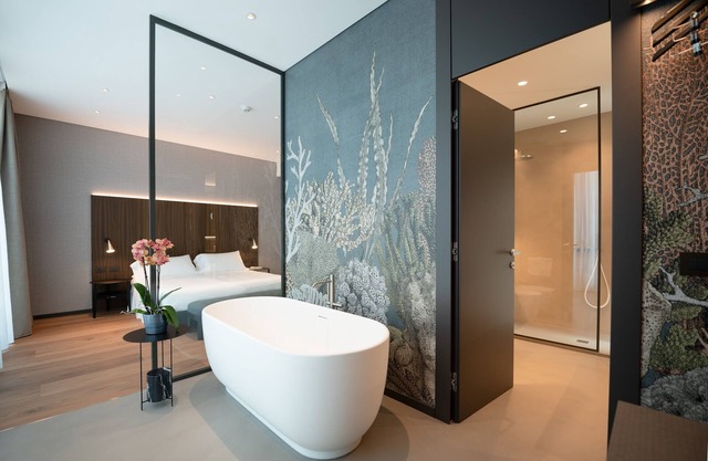 DUPARC Contemporary Suites