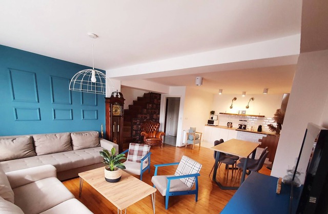 Duplex 150m2 - Hauptbahnhof beste Lage in der Stadt