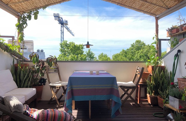 Duplex mit Terrasse, voll von Sonne und tollem Blick auf das Schloss 400 m vom Nieder