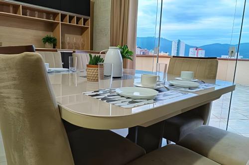 Duplex com Terraço Linda Vista