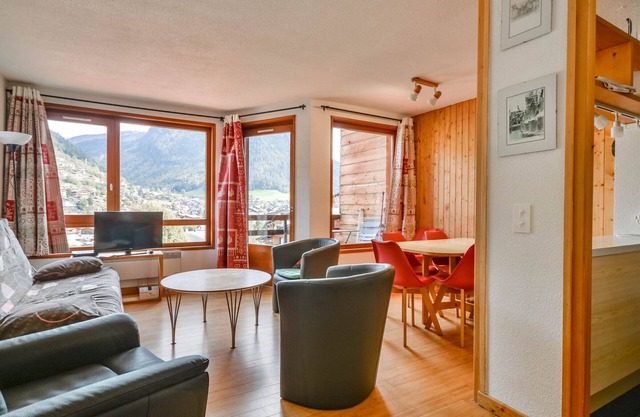Duplex für 6 in Morzine mit WIFI, Parkplatz, nahe Zentrum und Liften