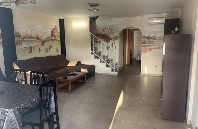 Duplex zu vermieten in Strandnähe